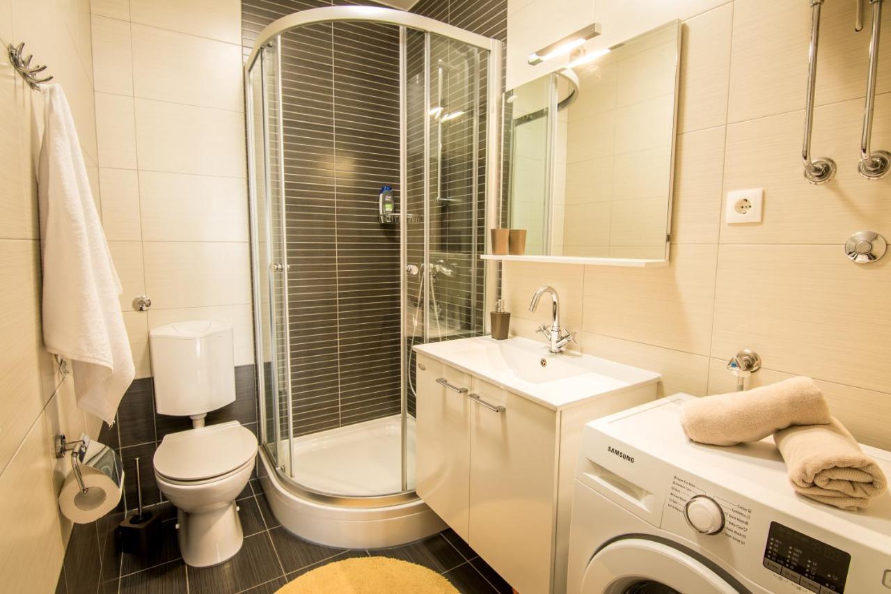 Ferienwohnung Apartman Petra Makarska Exterior foto