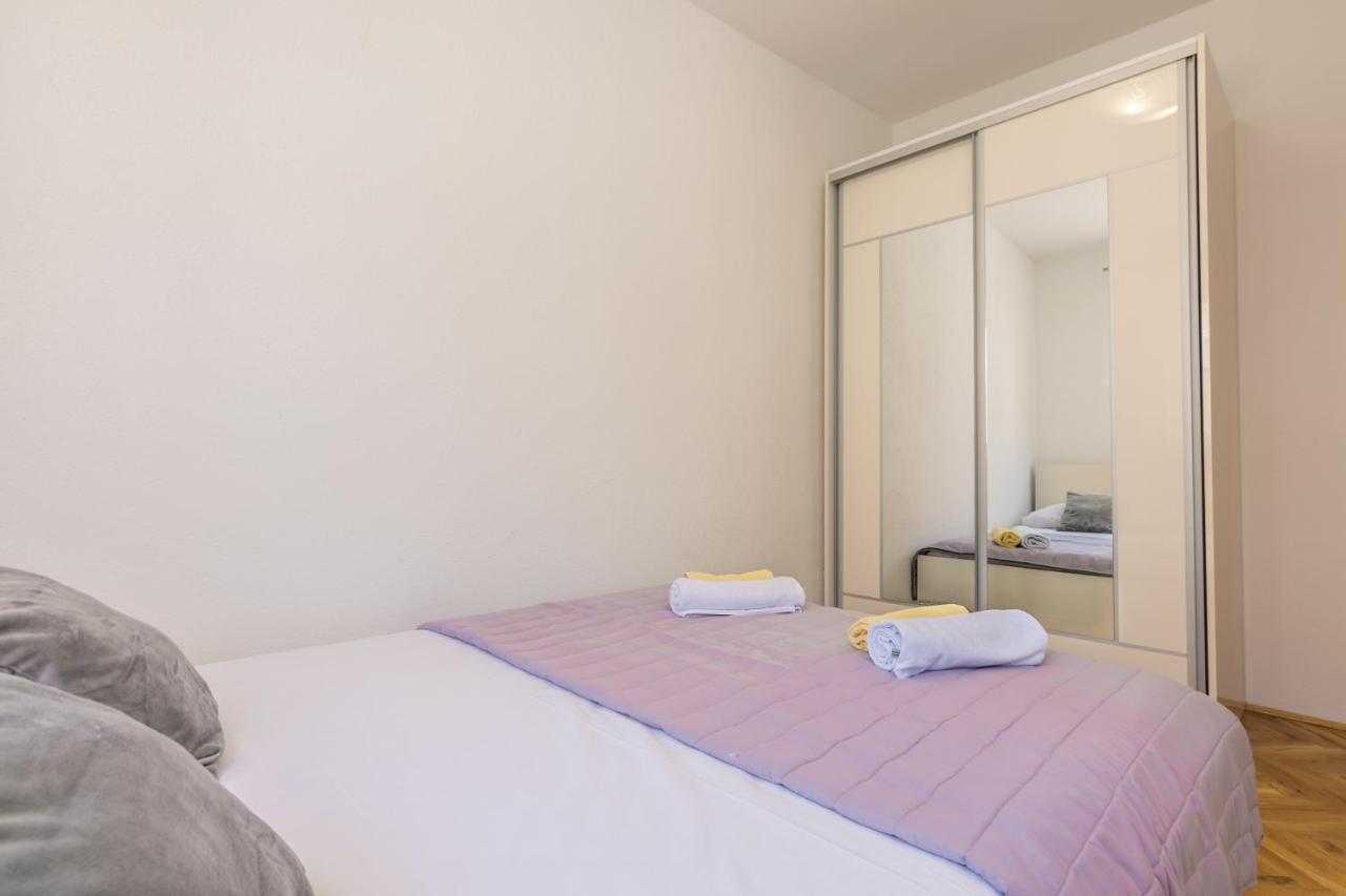 Apartman Petra Makarska Exterior foto
