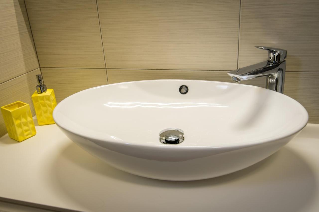 Ferienwohnung Apartman Petra Makarska Exterior foto